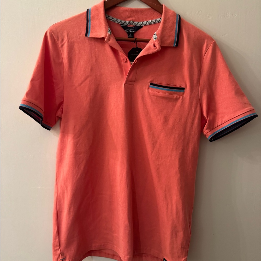 Ben Sherman NWT Coral Polo Shirt with Navy Accents Men’s Small